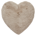 Skinnwille Valentine – hjertepute i kunstpels, nougat 45 × 45 cm
